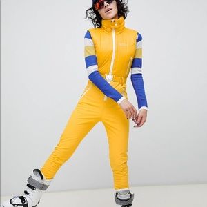 Ski suit